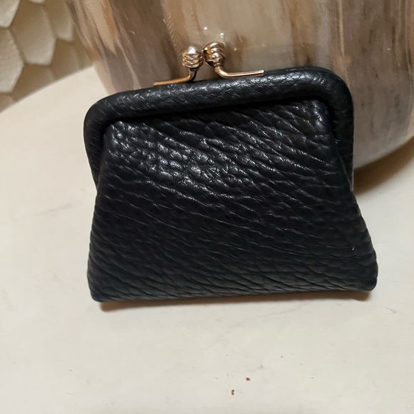 Dooney coin purse - Picture 3 of 4